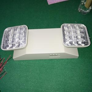 Lampe frontale jumelle à batterie rechargeable d'urgence à LED non entretenue